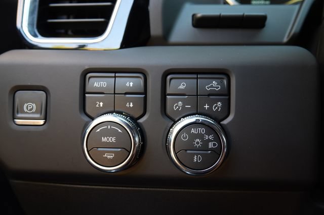 Used 2024 GMC Sierra 2500 Denali Ultimate w/ Max Trailering Package AWD/4WD image 27