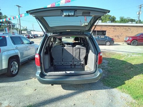 Used 2007 Dodge Grand Caravan SXT FWD image 9