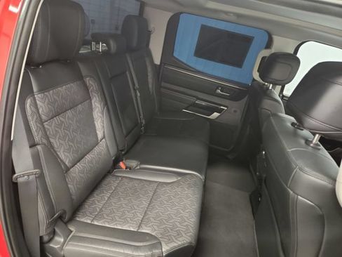 Used 2024 Toyota Tundra Limited AWD/4WD image 44