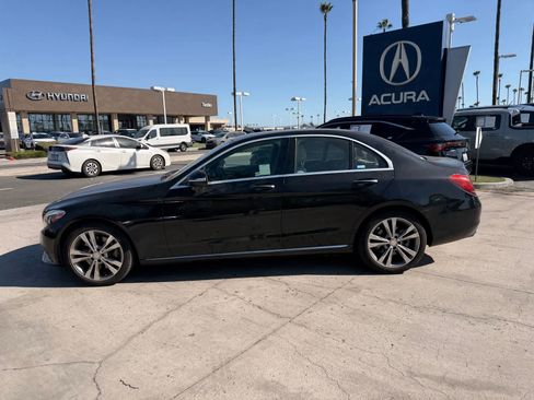 Used 2015 Mercedes-Benz C 300 4MATIC Sedan image 2
