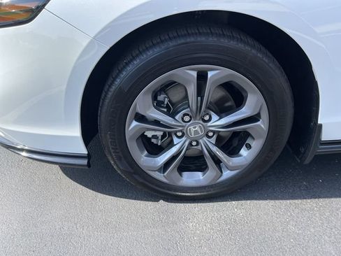 Used 2025 Honda Accord EX-L image 8