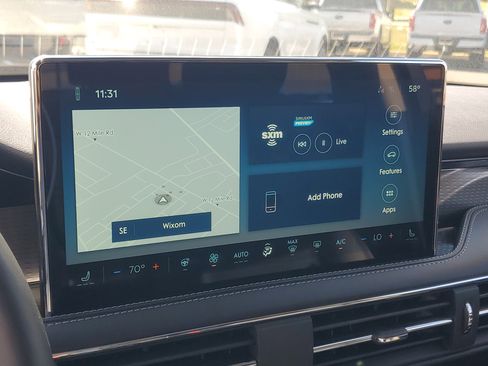 New 2025 Lincoln Corsair Reserve w/ Equipment Group 202A image 21