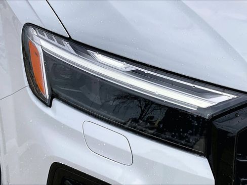 New 2026 Audi Q7 2.0T Premium image 13