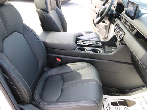 Used 2025 Honda Pilot Touring image 31