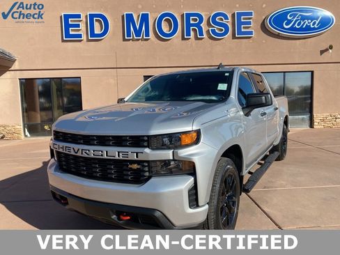 Used 2021 Chevrolet Silverado 1500 Custom image 1