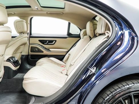 Used 2022 Mercedes-Benz S 580 4MATIC Sedan image 37