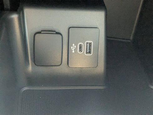 New 2025 Ford Explorer ST-Line w/ Premium Package image 26