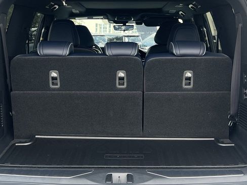 New 2026 INFINITI QX80 SPORT image 26