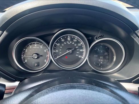 Used 2017 MAZDA CX-5 Touring w/ Preferred Equipment Package AWD/4WD image 20