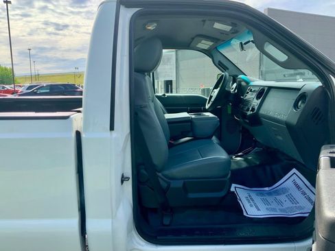 Used 2016 Ford F250 XL w/ Power Equipment Group AWD/4WD image 20