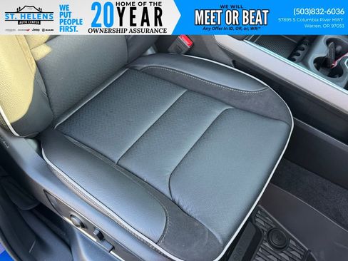 New 2026 RAM 1500 Laramie w/ Night Edition image 33