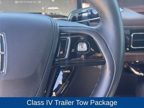 Used 2024 Lincoln Aviator Reserve w/ Equipment Group 201A AWD/4WD image 13
