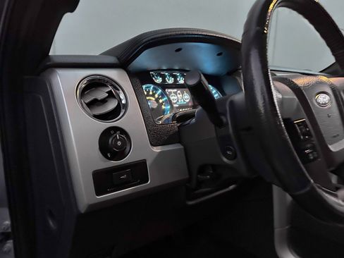 Used 2013 Ford F150 Lariat w/ Lariat Chrome Pkg image 19