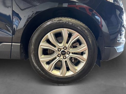 Certified 2023 Ford Edge Titanium AWD/4WD image 21