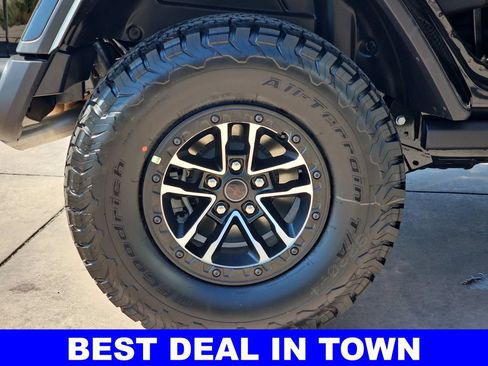 New 2026 Jeep Wrangler Unlimited Rubicon AWD/4WD image 27