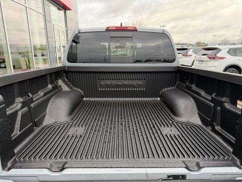 New 2026 Nissan Frontier PRO-4X w/ Tow Package AWD/4WD image 10