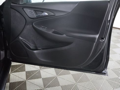 Used 2024 Chevrolet Malibu RS FWD image 19