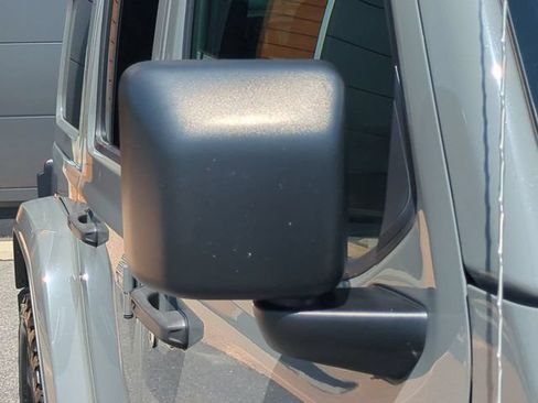 Used 2022 Jeep Wrangler Unlimited Sahara w/ Cold Weather Group AWD/4WD image 12