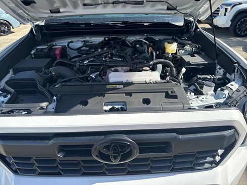 Certified 2025 Toyota Tacoma TRD Sport AWD/4WD image 34