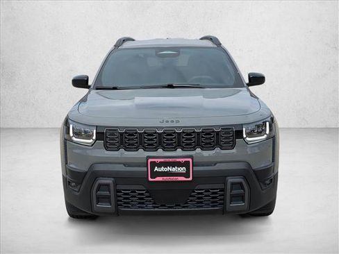 New 2026 Jeep Cherokee Laredo image 5