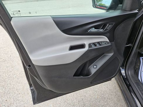 Used 2021 Chevrolet Equinox LT FWD image 20