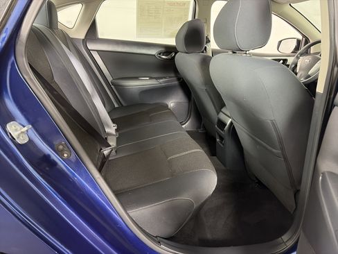 Used 2017 Nissan Sentra S image 39