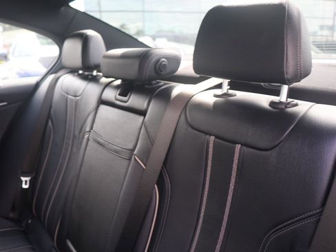 Used 2018 BMW 530i xDrive image 21