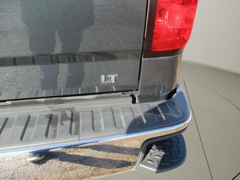 Used 2018 Chevrolet Silverado 1500 LT image 13