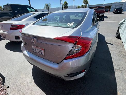 Used 2016 Honda Civic EX image 6