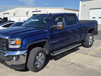 Used 2018 GMC Sierra 2500 SLE w/ HD SLE Preferred Plus Package AWD/4WD video 1
