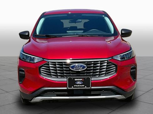 Used 2026 Ford Escape Active w/ Tech Pack #1 FWD image 4