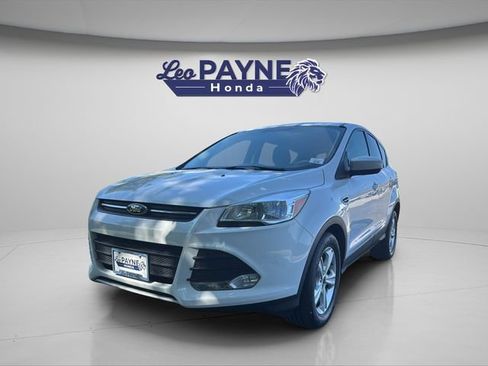 Used 2014 Ford Escape SE FWD image 3