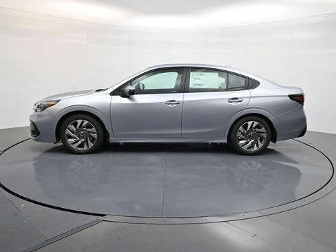 New 2025 Subaru Legacy Limited w/ Popular Package #2 image 4