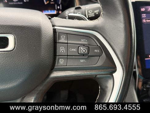 Used 2021 Jeep Grand Cherokee L Limited AWD/4WD image 29