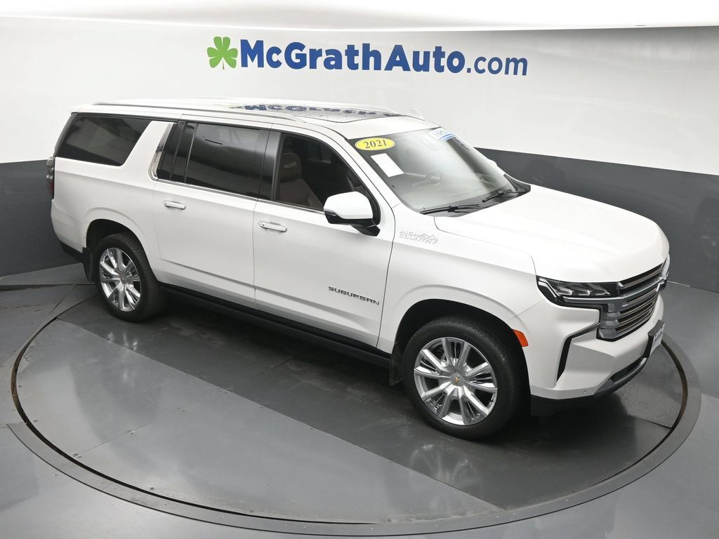 Used 2021 Chevrolet Suburban High Country AWD/4WD image 3