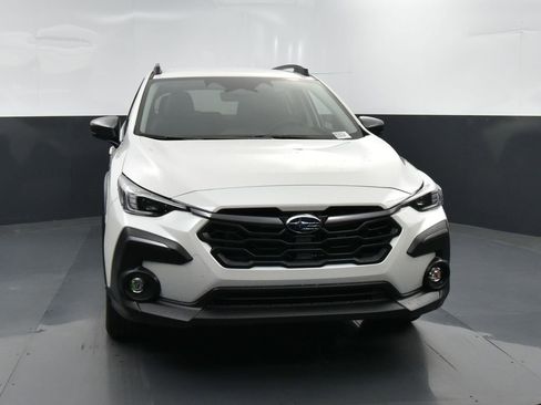 New 2026 Subaru Crosstrek 2.5i Limited w/ Crosstrek Mirror Package image 4