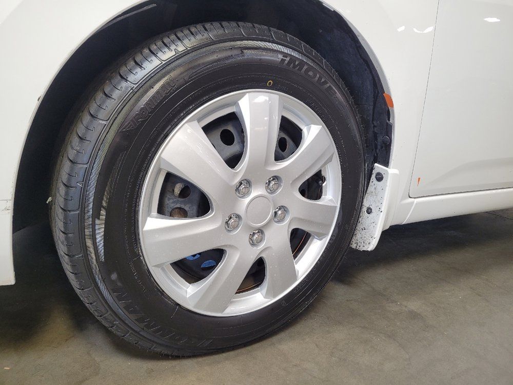 Used 2024 Nissan Versa S w/ Trunk Package FWD image 31