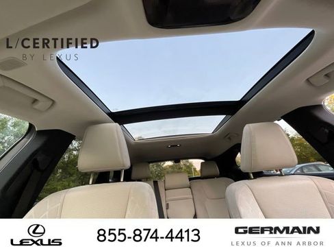 Certified 2024 Lexus RX 350 AWD image 21