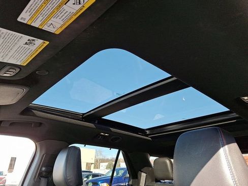 Used 2022 Ford Explorer ST w/ Equipment Group 401A image 17