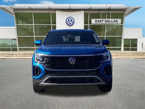 New 2025 Volkswagen Atlas Cross Sport SEL image 5