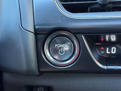 New 2026 Lexus UX 300h FWD image 27