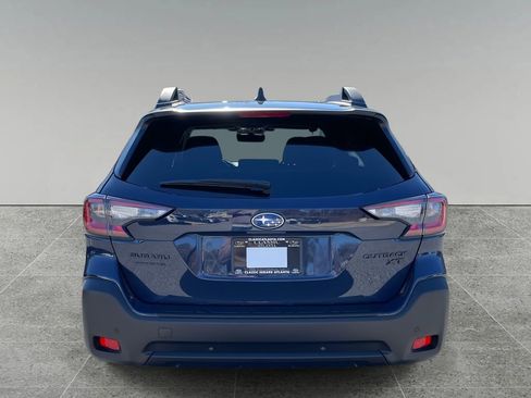 Certified 2025 Subaru Outback Onyx Edition XT w/ Popular Package #2 image 4