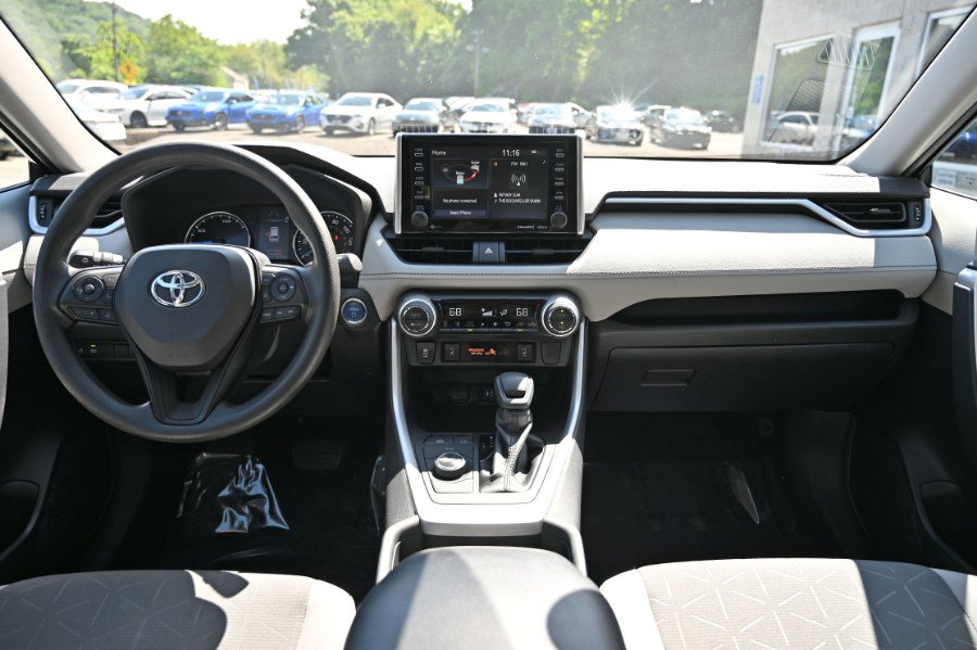 Used 2019 Toyota RAV4 XLE AWD/4WD image 13