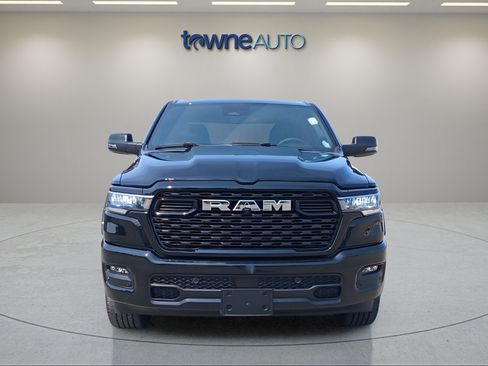 Used 2025 RAM 1500 Big Horn AWD/4WD image 8
