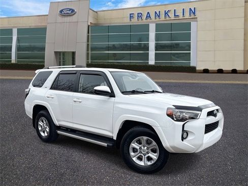 Used 2019 Toyota 4Runner SR5 w/ Four Season Floor Mat Package image 1