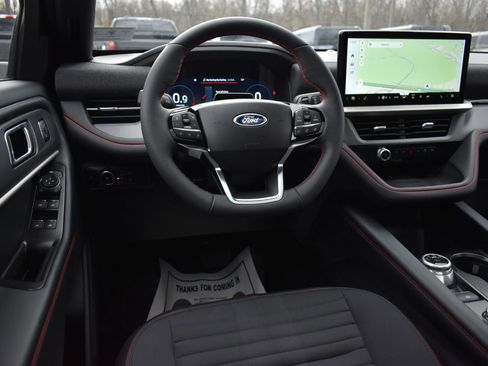 New 2026 Ford Explorer ST-Line w/ ST-Line Street Pack image 21