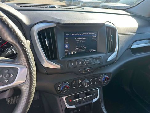 Used 2022 GMC Terrain SLE w/ Driver Convenience Package AWD/4WD image 30