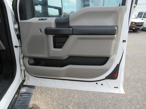 Used 2018 Ford F250 XL w/ Power Equipment Group RWD image 12