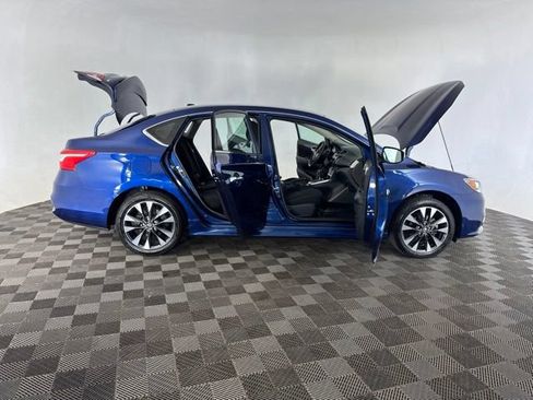 Used 2018 Nissan Sentra SR w/ Electronics Package FWD image 13