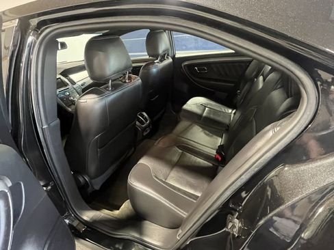 Used 2015 Ford Taurus SEL w/ Equipment Group 201A image 6